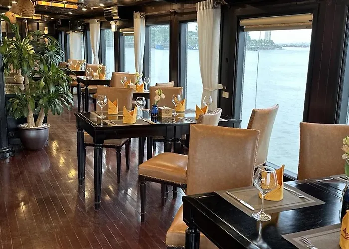 Boutique Cruise  Ha Long