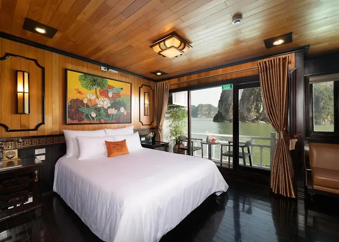 Boutique Cruise 5*