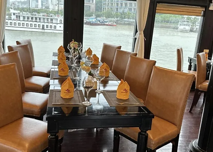  Boutique Cruise Ha Long
