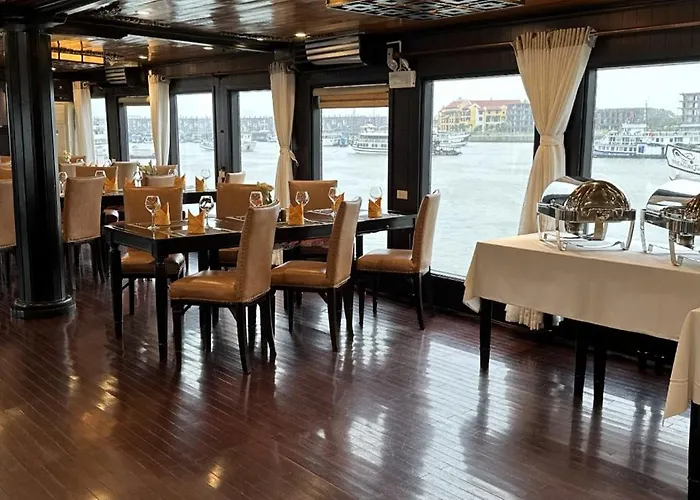 Boutique Cruise